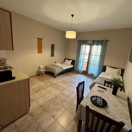 Nicolas Beach Palaiochora Ngoại thất bức ảnh