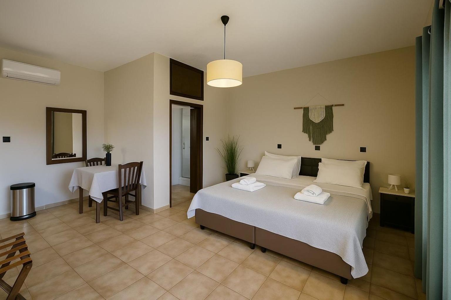 Nicolas Beach Palaiochora Ngoại thất bức ảnh