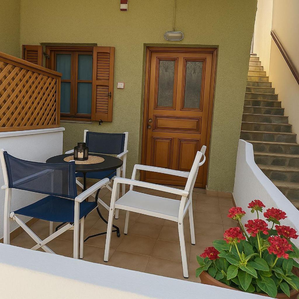 Nicolas Beach Palaiochora Ngoại thất bức ảnh