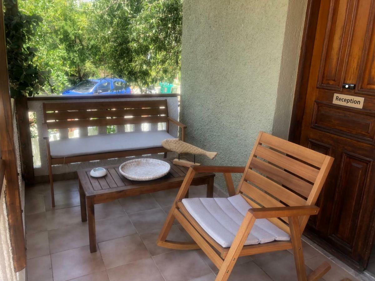 Nicolas Beach Palaiochora Ngoại thất bức ảnh